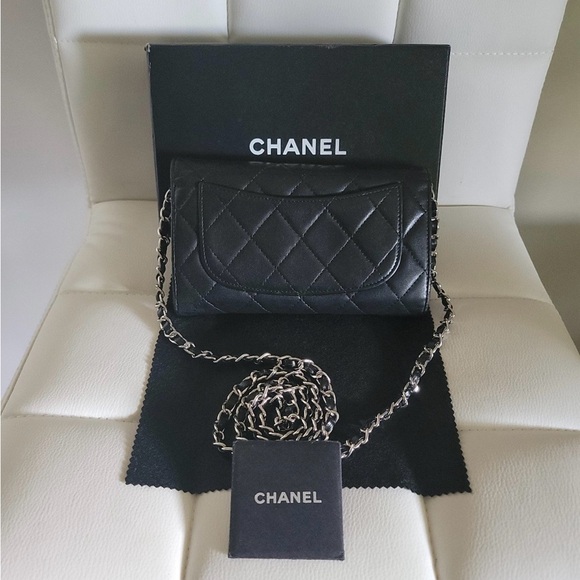 Chanel quilted matelasse large WOC - Picture 6 of 9